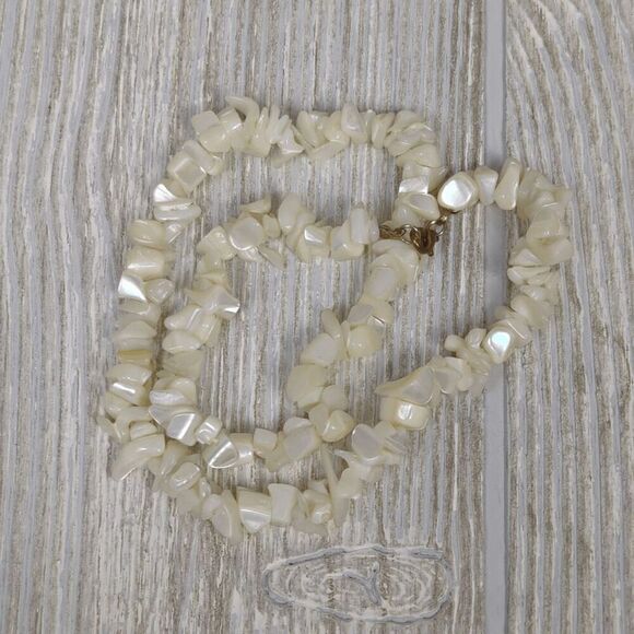 Handmade Sea Shell & Shark Tooth White Mother of Pearl Choker Necklace - Picture 6 of 7